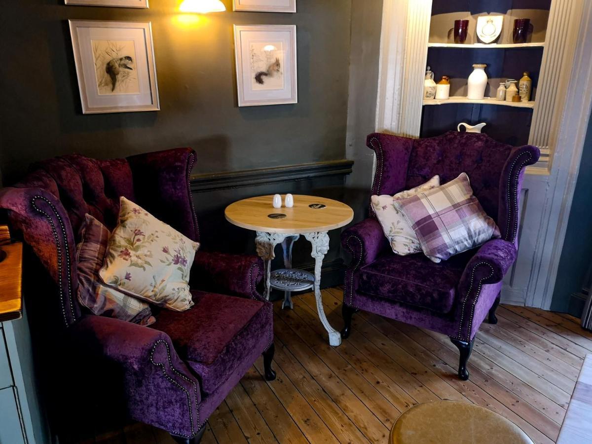 The Crown Inn Gayton  Екстер'єр фото
