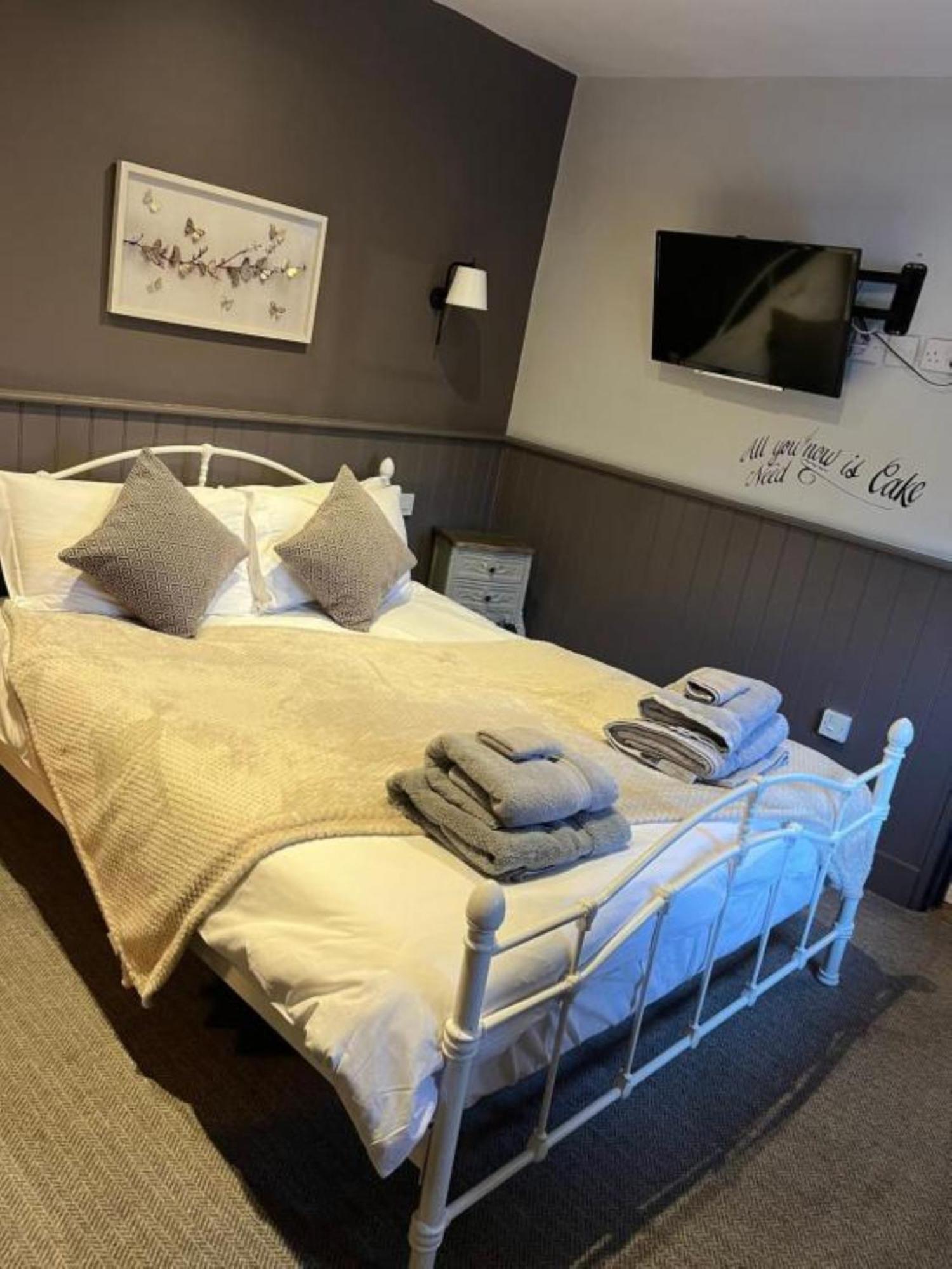 The Crown Inn Gayton  Екстер'єр фото