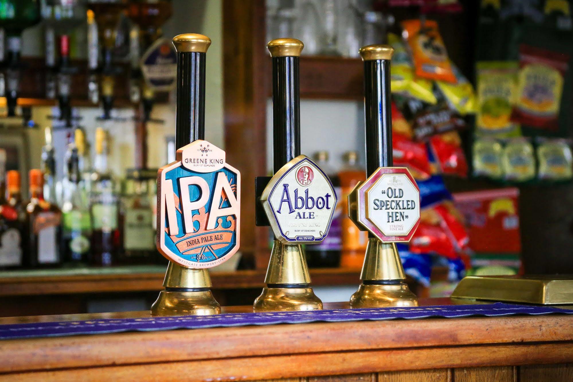 The Crown Inn Gayton  Екстер'єр фото