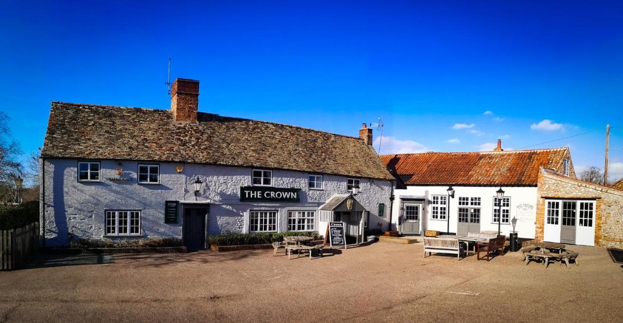 The Crown Inn Gayton  Екстер'єр фото